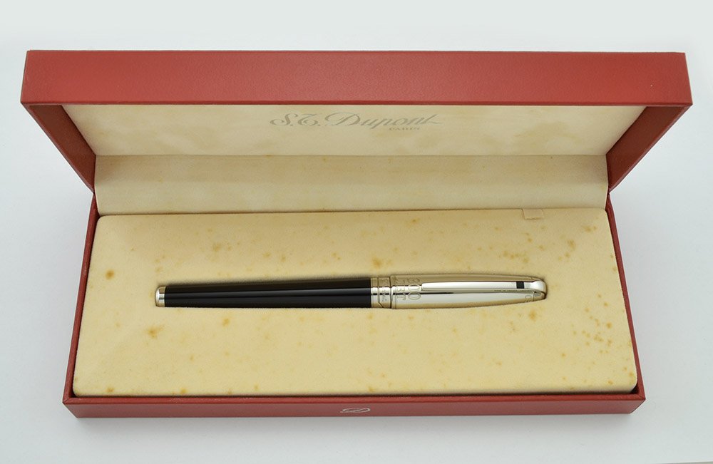ST Dupont Olympio Fountain Pen, St Petersburg Limited ST Dupont Olympio Fountain Pen, St Petersburg Limited